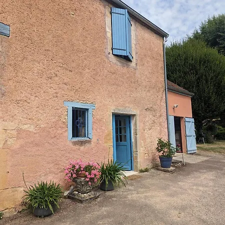 Dans Ancien Presbytere Avec Parc A - Fr-1-611-74 *